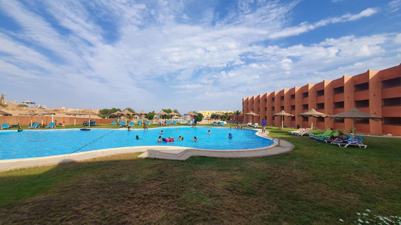 Fanar Hotel Ain Sukhna Exteriör bild