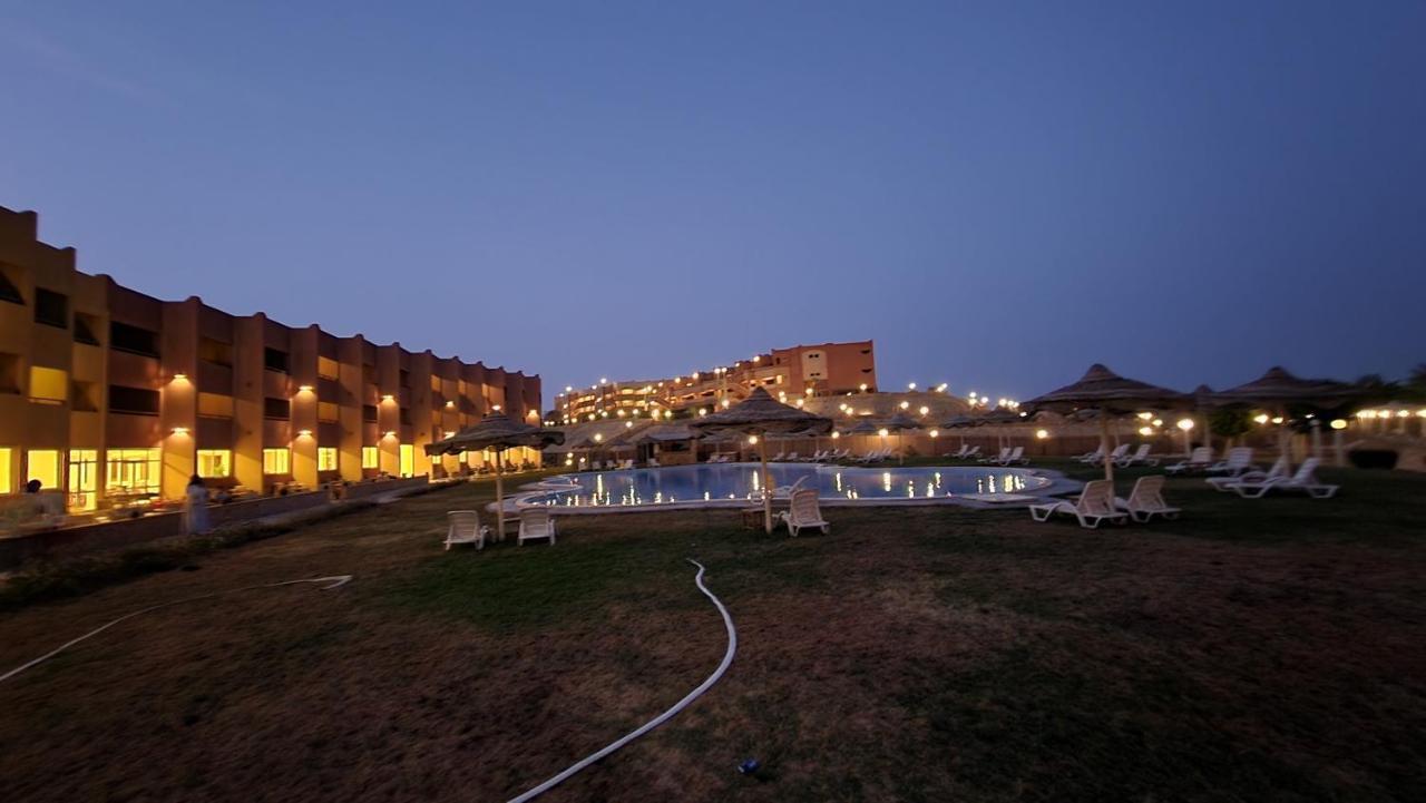 Fanar Hotel Ain Sukhna Exteriör bild