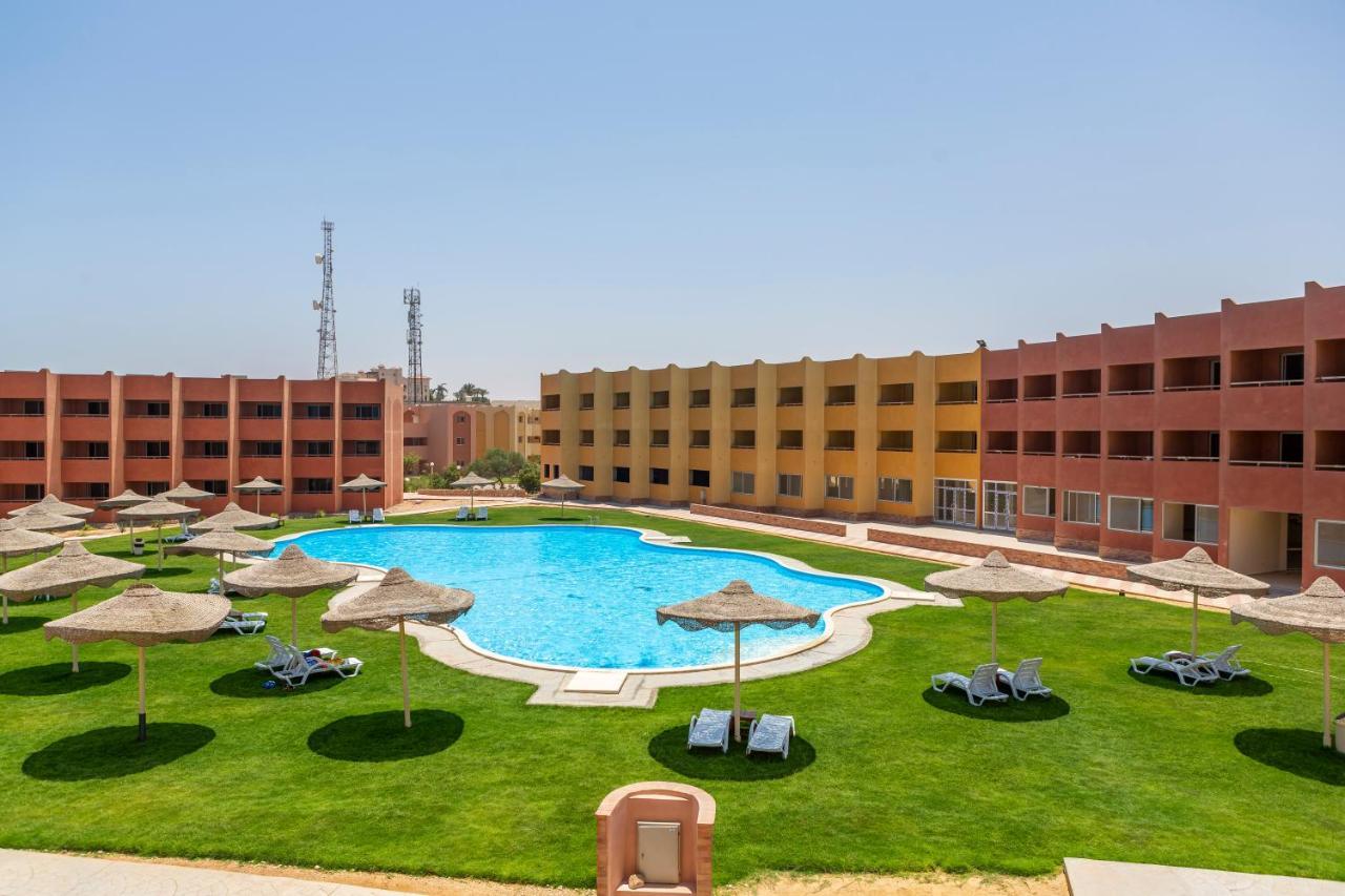 Fanar Hotel Ain Sukhna Exteriör bild