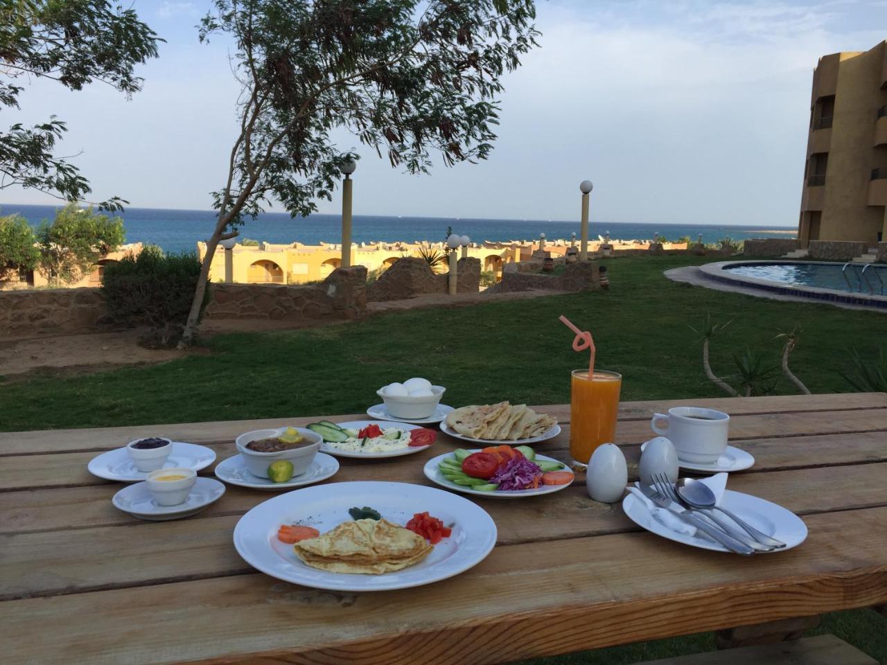 Fanar Hotel Ain Sukhna Exteriör bild